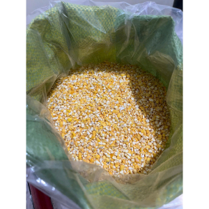 Bắp Vàng hạt bể khô làm xôi bắp, bắp hầm, sữa bắp, chè bắp đặc biệt 1kg - Broken Dry Yellow corn